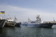 Rosjanie szturmują ostatnią jednostkę ukraińskiej marynarki na Krymie [RELACJA NA ŻYWO]