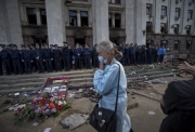 Poniedziałek na Ukrainie: Trwa żałoba narodowa, w Odessie nadal niespokojnie po zamieszkach